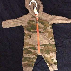 Baby bodysuit